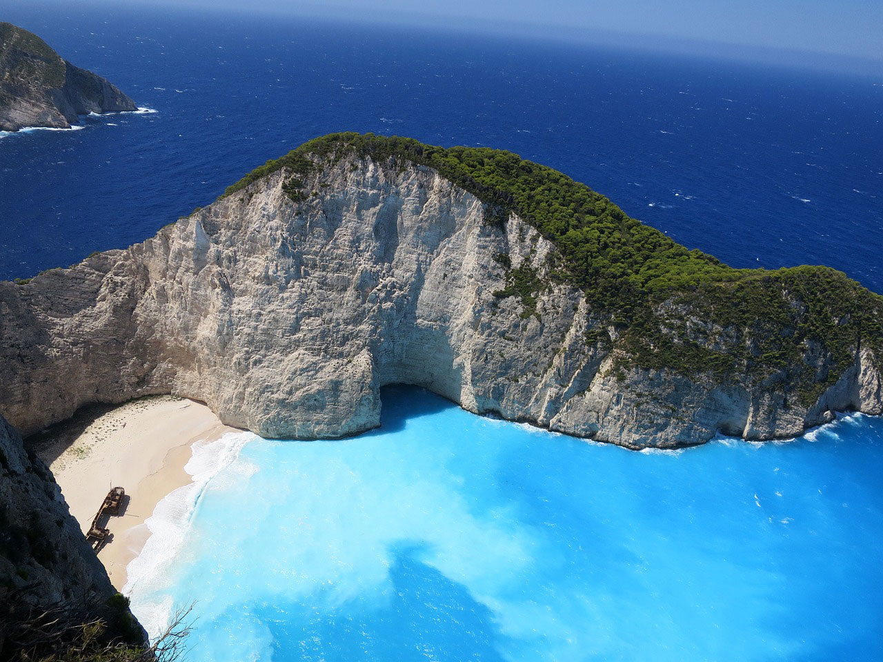 Navagio (shipwreck) in Zakinthos - Ionian Greek Islands - 3970634